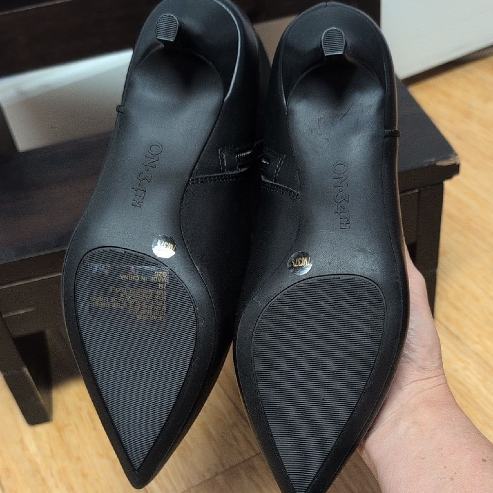 On 34th Aatira Black Tulip Top Pointed Toe Kitten Heel Boots Size 7M NEW - Picture 8 of 8